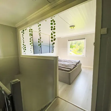 Sjotun By Interhome * Hyllestad
