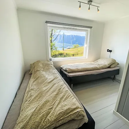 Dom wakacyjny Sjotun By Interhome